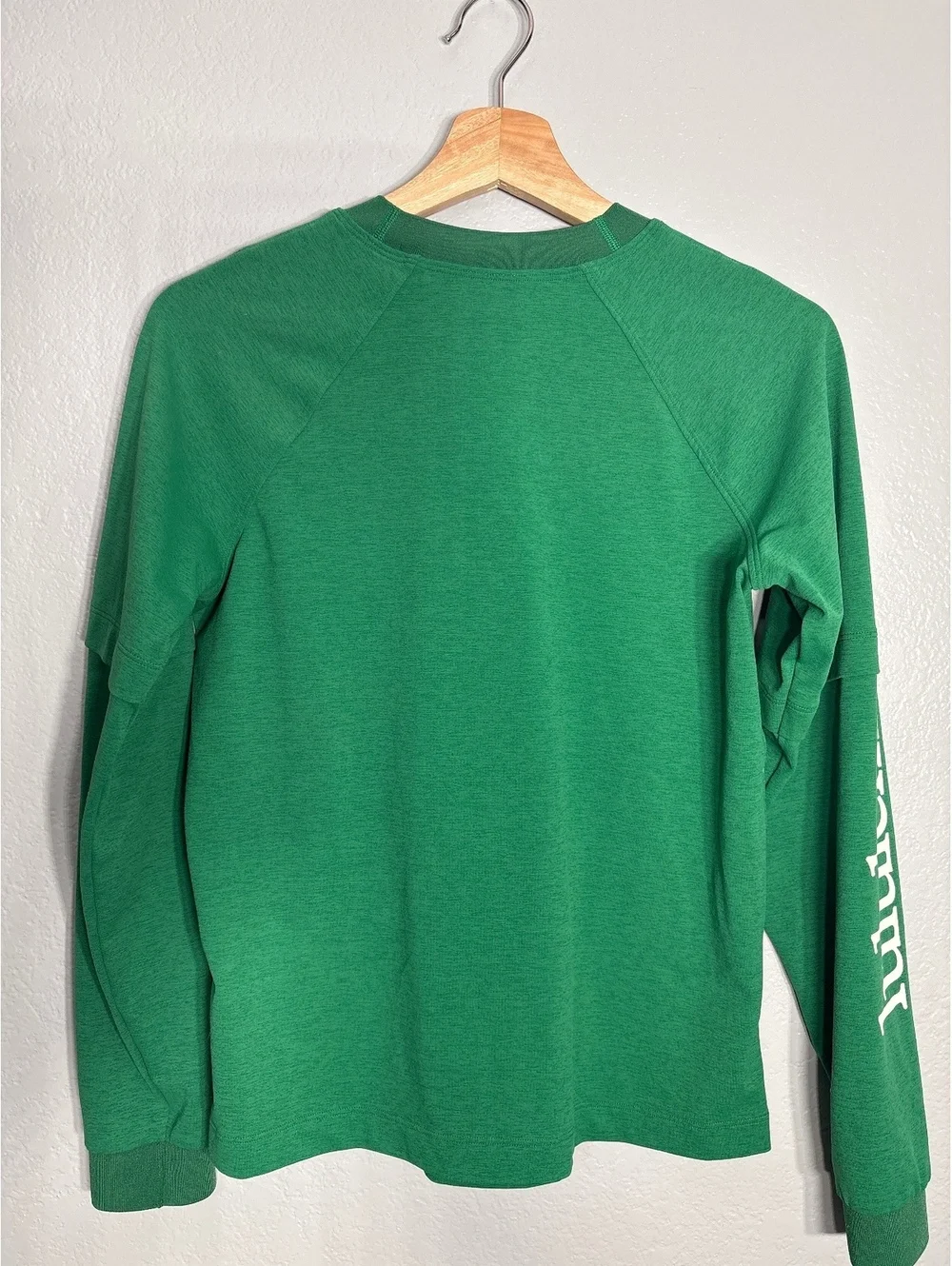 Lululemon tennis club layered long sleeve green NWOT 4